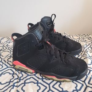 Nike Air Jordan 6  Retro Infrared- 384665-023 GS Youth 2014 Size 6Y/ Womens 7.5
